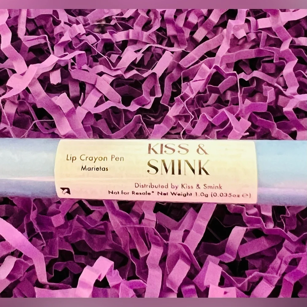 Kiss & Smink Lip Crayon Pen in Marietas